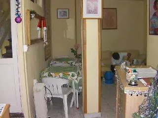 Pension Dona Lola בית הארחה