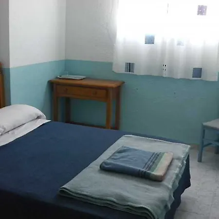 Casa de hóspedes Pension Dona Lola 2*