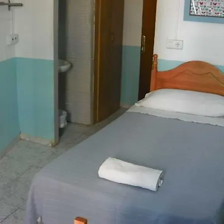 Pension Dona Lola Pensionat 2*