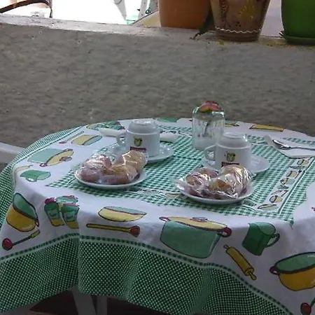 بيت ضيافة Pension Dona Lola 2*